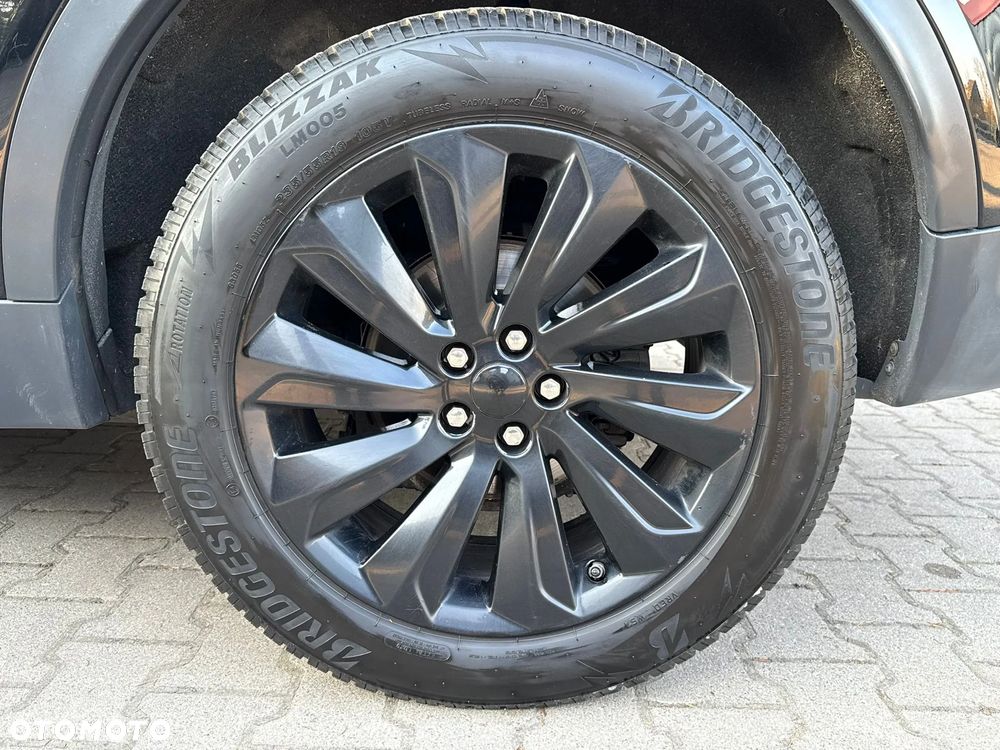 Land Rover Discovery Sport 2.0 P200 mHEV HSE - 36