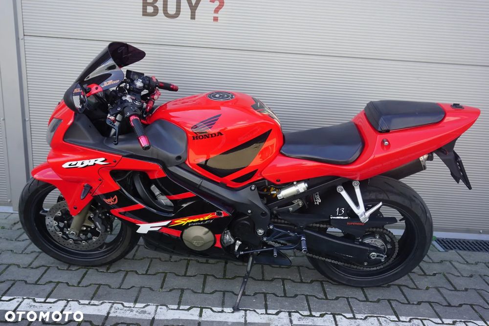 Honda CBR - 17