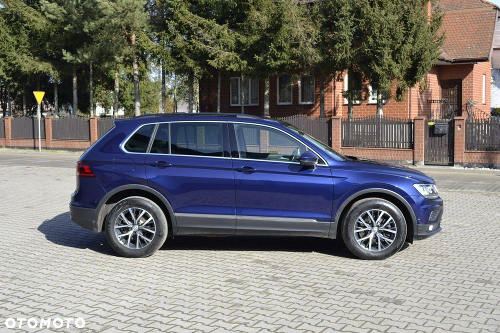 Volkswagen Tiguan - 4