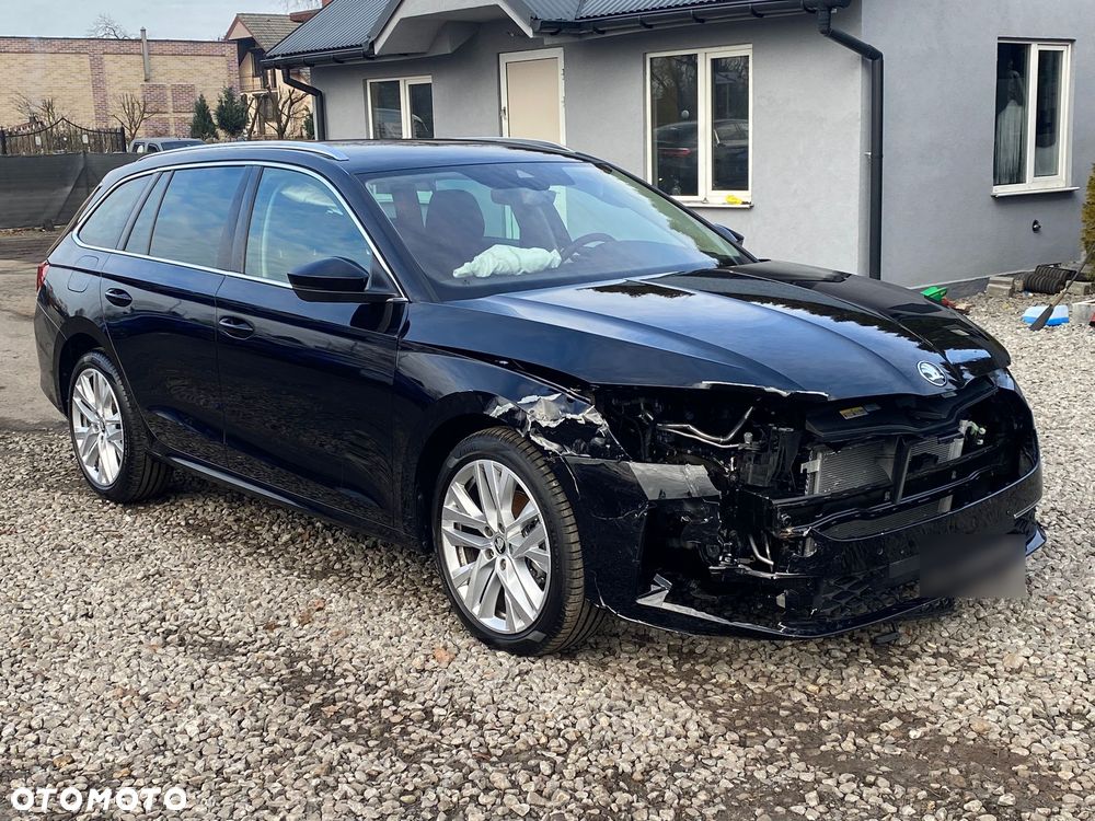 Skoda Octavia 1.5 TSI mHEV Selection DSG - 12