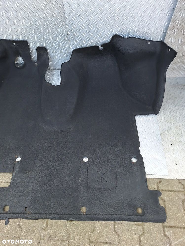 WYKŁADZINA PODŁOGA PRZÓD KABINY - VW TRANSPORTER T5 1+1 - 3