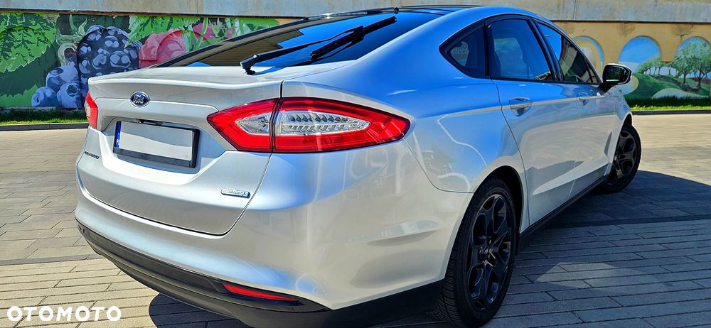 Ford Mondeo 1.5 EcoBoost Ambiente Plus - 6