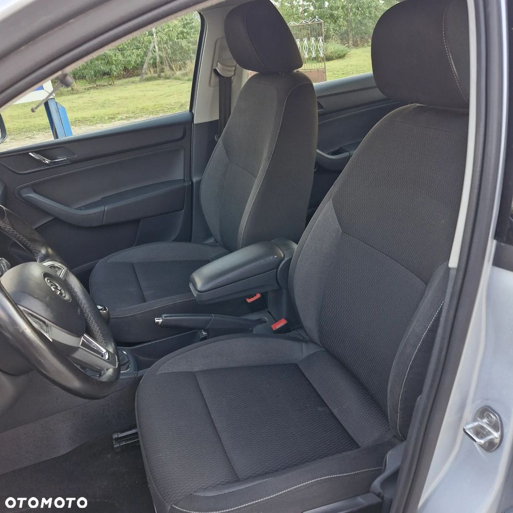 Skoda RAPID 1.6 TDI DPF Active - 9