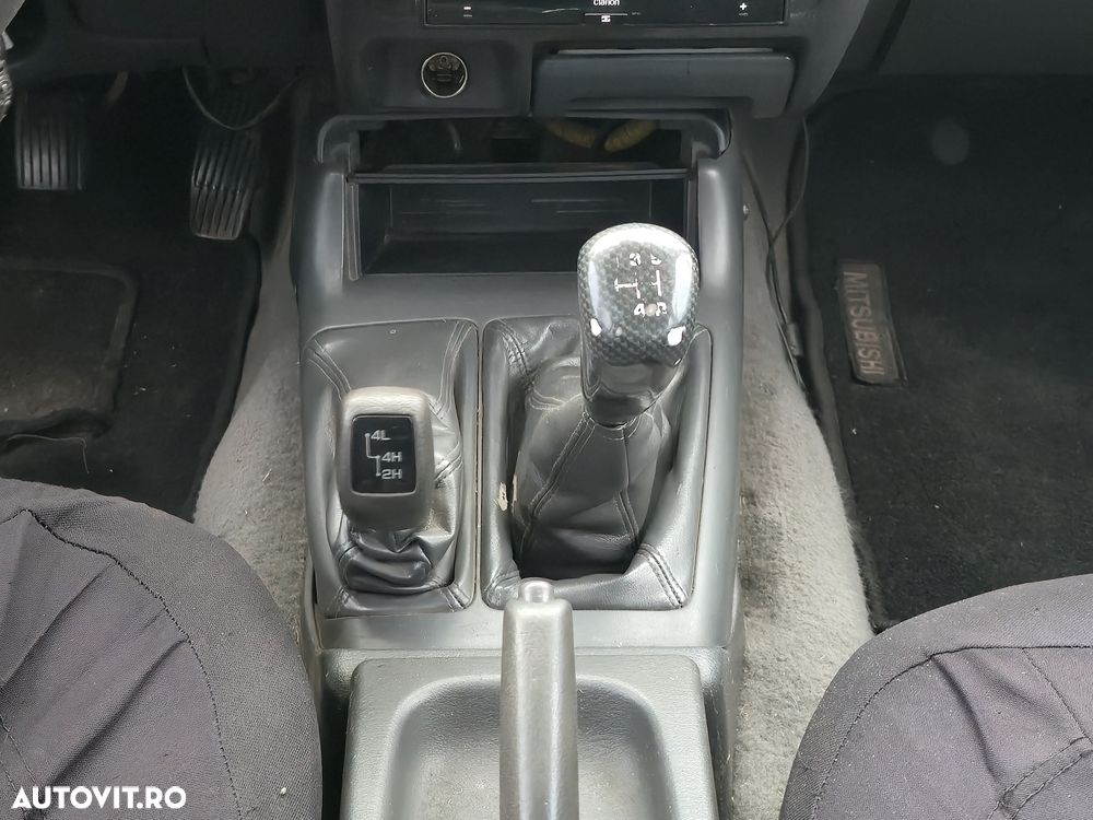Mitsubishi L200 Pick Up 4x4 Intense + - 17