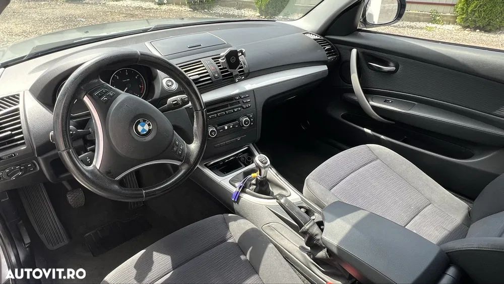 BMW Seria 1 118d - 4