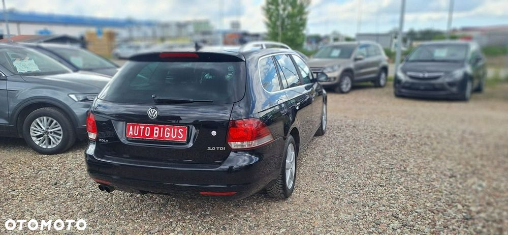 Volkswagen Golf - 9