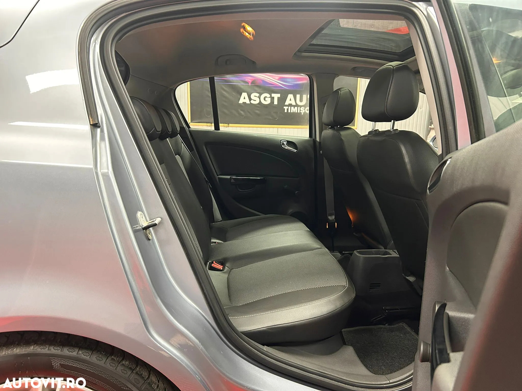Opel Corsa - 17