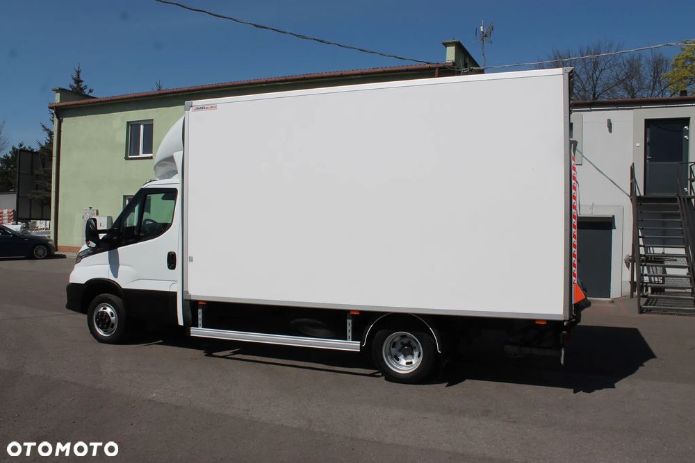 Iveco 50C16** JAK NOWE** 15tkm** WINDA** - 9