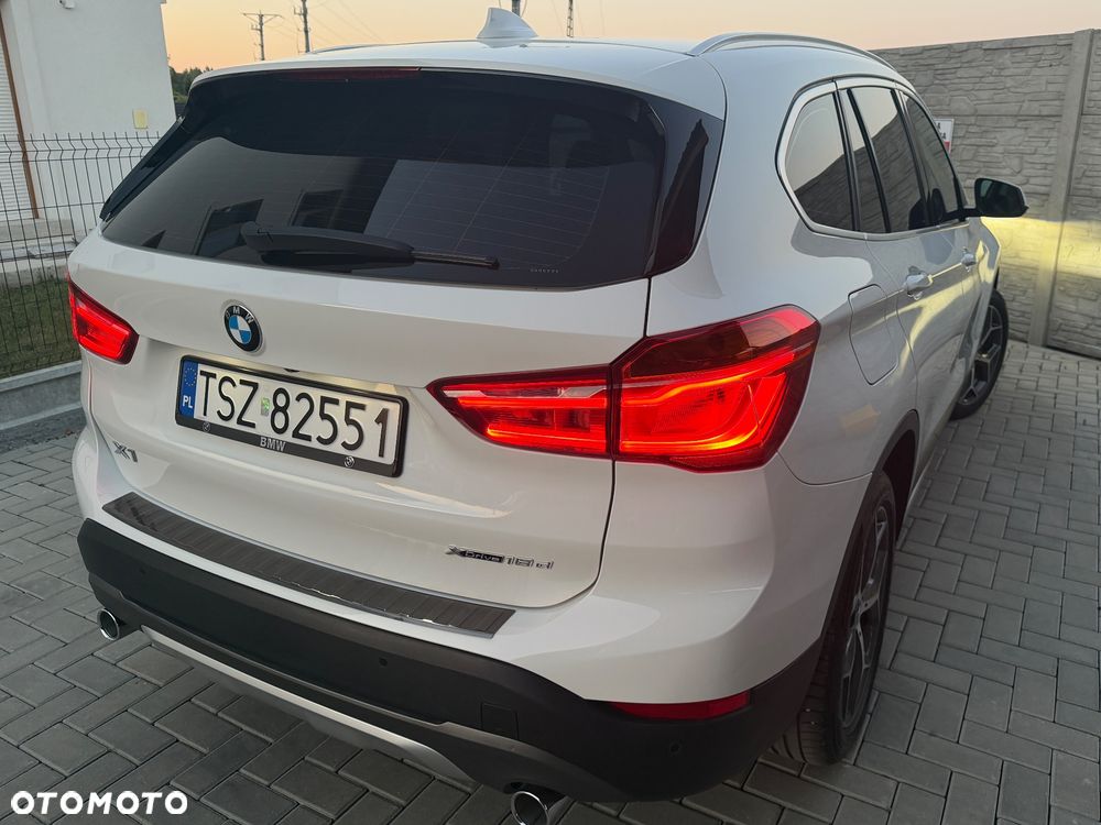 BMW X1 xDrive18d xLine sport - 15