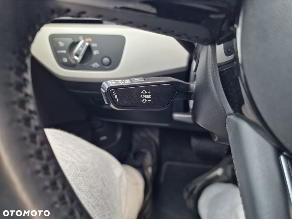 Audi A4 Avant 35 TDI S tronic - 28
