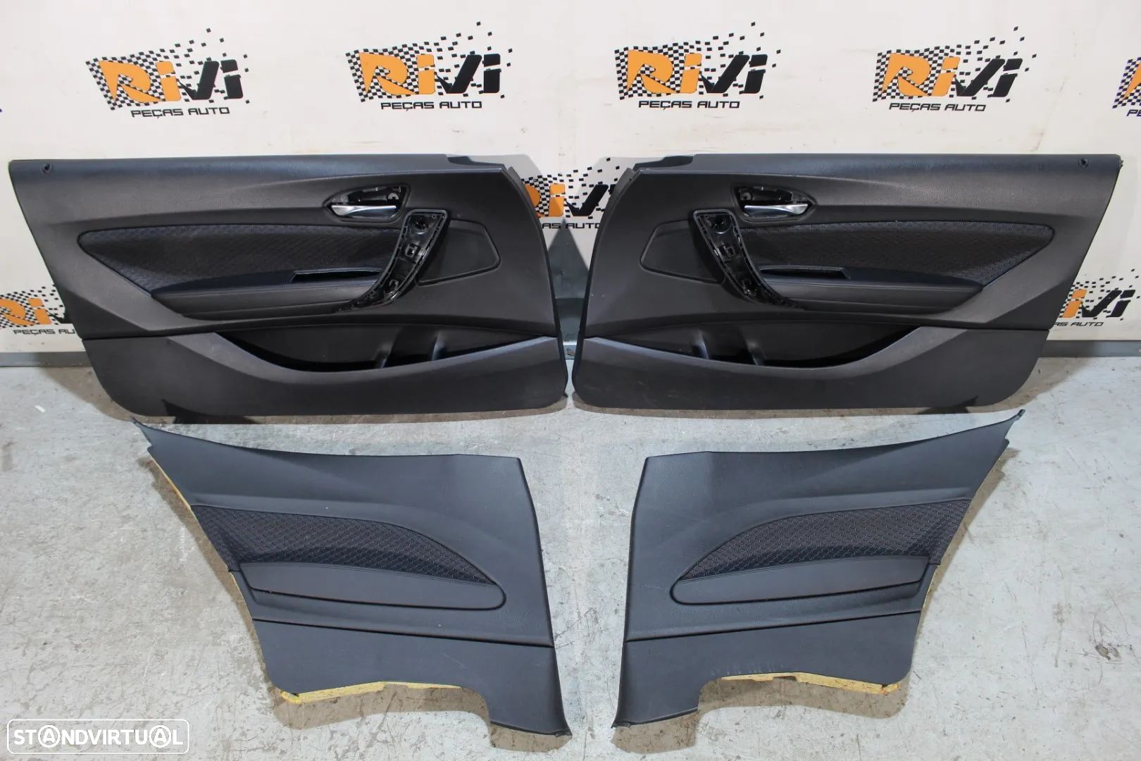 Quartela / Forra BMW Pack M Serie 1 de 3 Portas F21 em Alcântara - 1