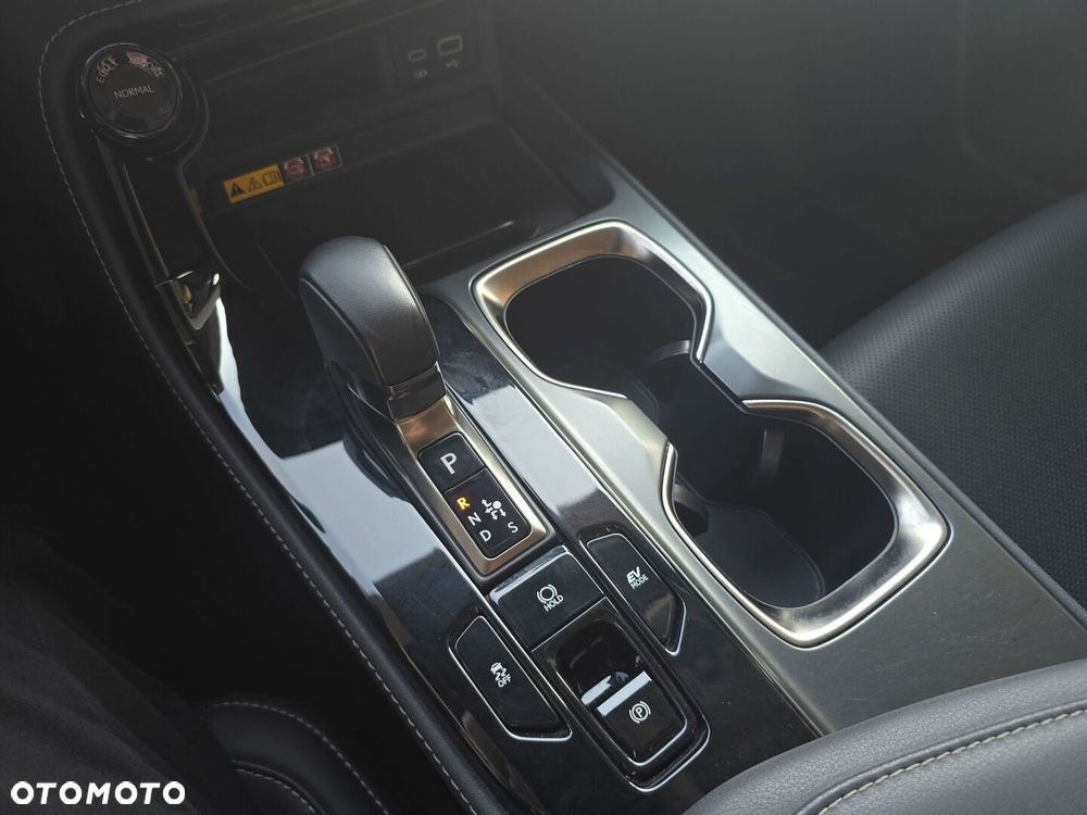 Lexus NX 350h Prestige 2WD - 23