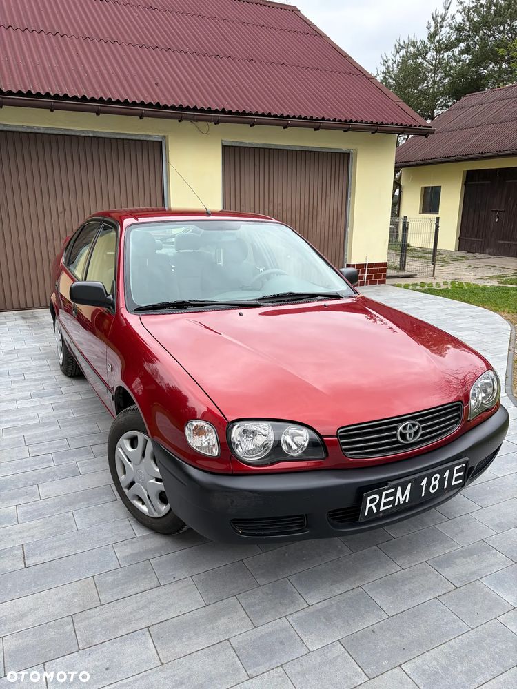 Toyota Corolla - 2