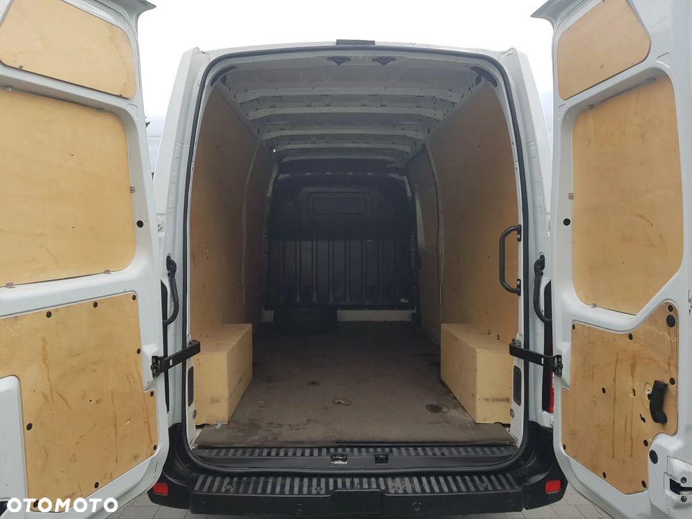 Opel Movano 2.3dCi   2.3CDTI L3H2 3.5t 135KM FWD 4d master - 14