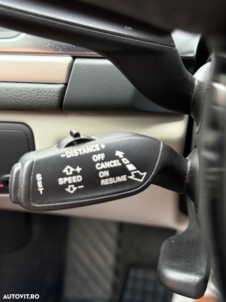Audi A6 Avant 2.0 TDI Ultra S tronic - 15