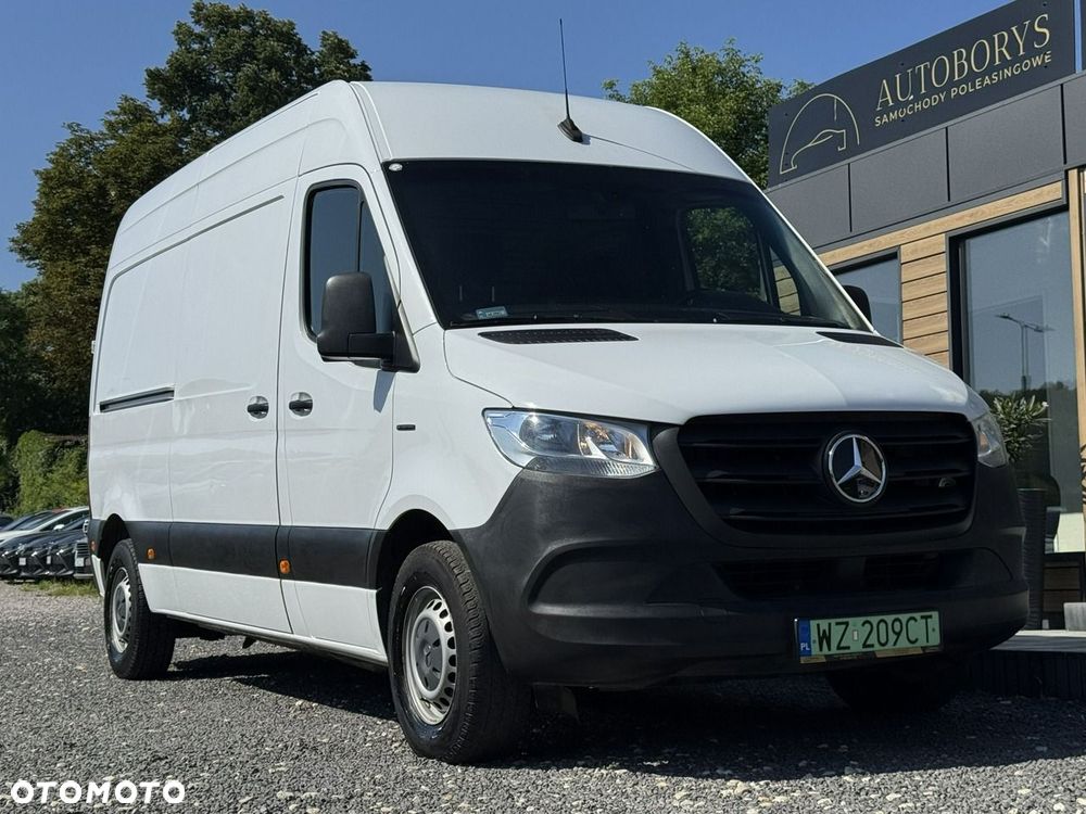 Mercedes-Benz Sprinter - 3