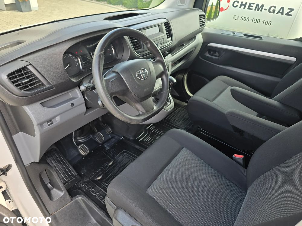 Toyota ProAce D-4D Long 3,0t Active (bryg.) - 15