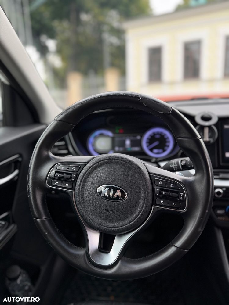 Kia Niro 1.6 GDI 6DCT HEV Comfort - 2