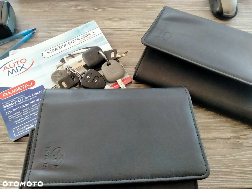 Toyota Verso 1.8 Premium - 29