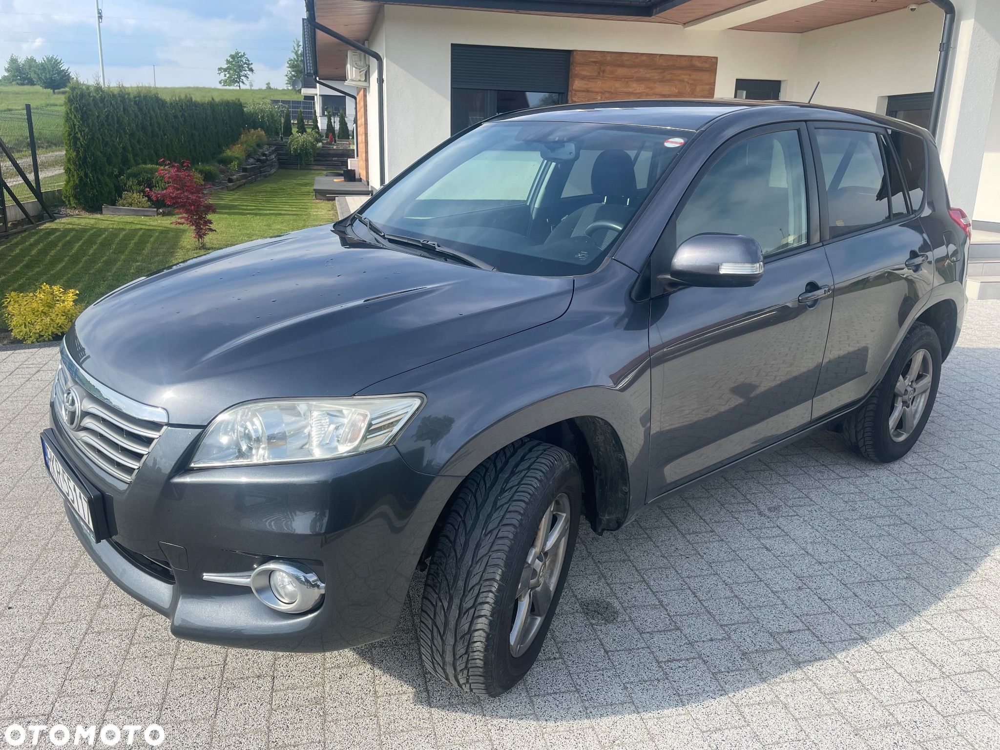 Toyota RAV4 2.0 VVT-i Premium - 1