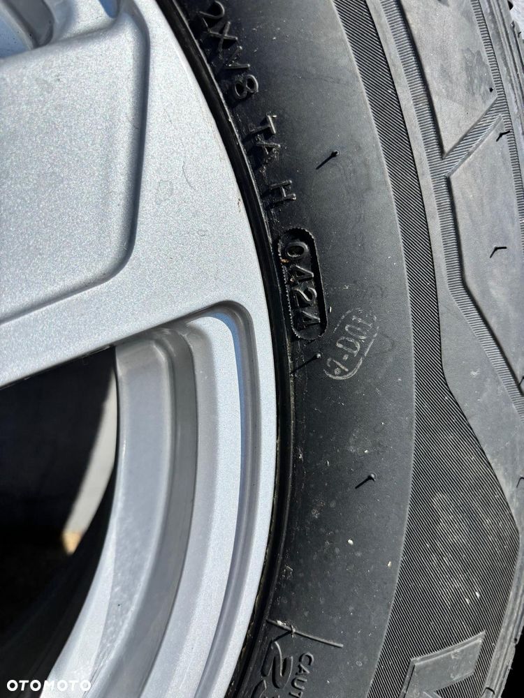 VW CRAFTER II KOMPLET KÓŁ HANKOOK 235/65/16C ZIMA VANTRA LT WINTER I*CEPT LV FELGI ALU - 15