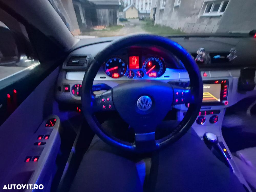 Volkswagen Passat 2.0 FSI Comfortline 4Motion - 2