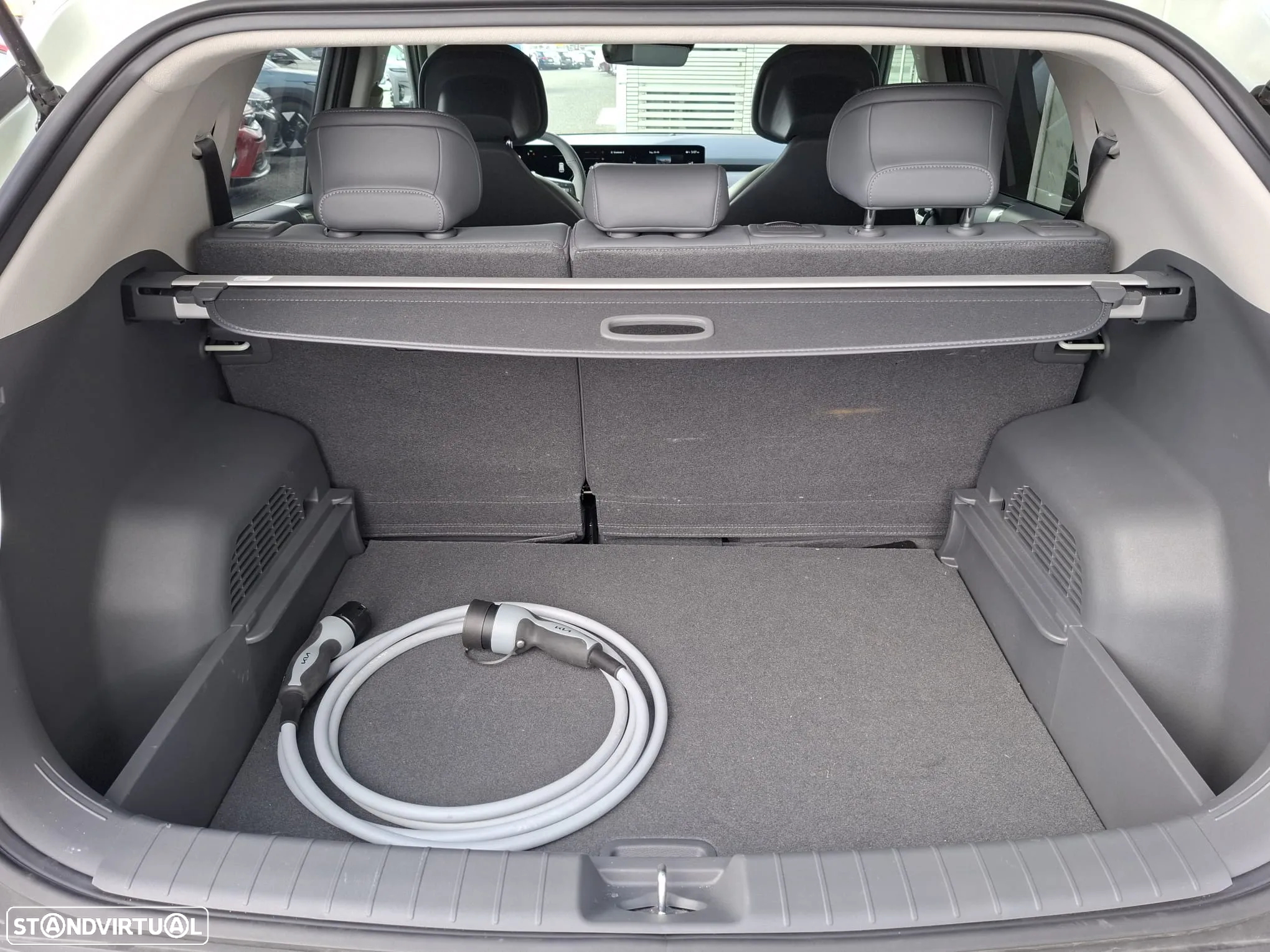 Kia EV3 81.4 kWh Tech - 31