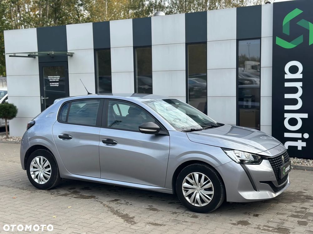 Peugeot 208 - 1