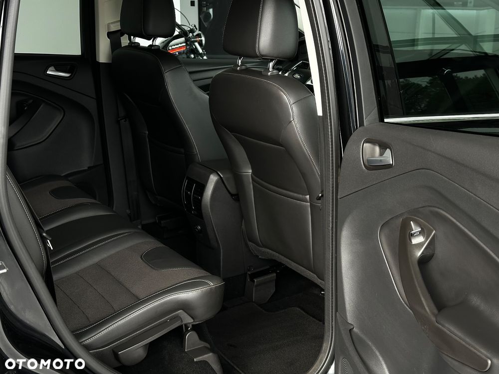 Ford Kuga 1.5 EcoBoost 2x4 Black & Silver - 19