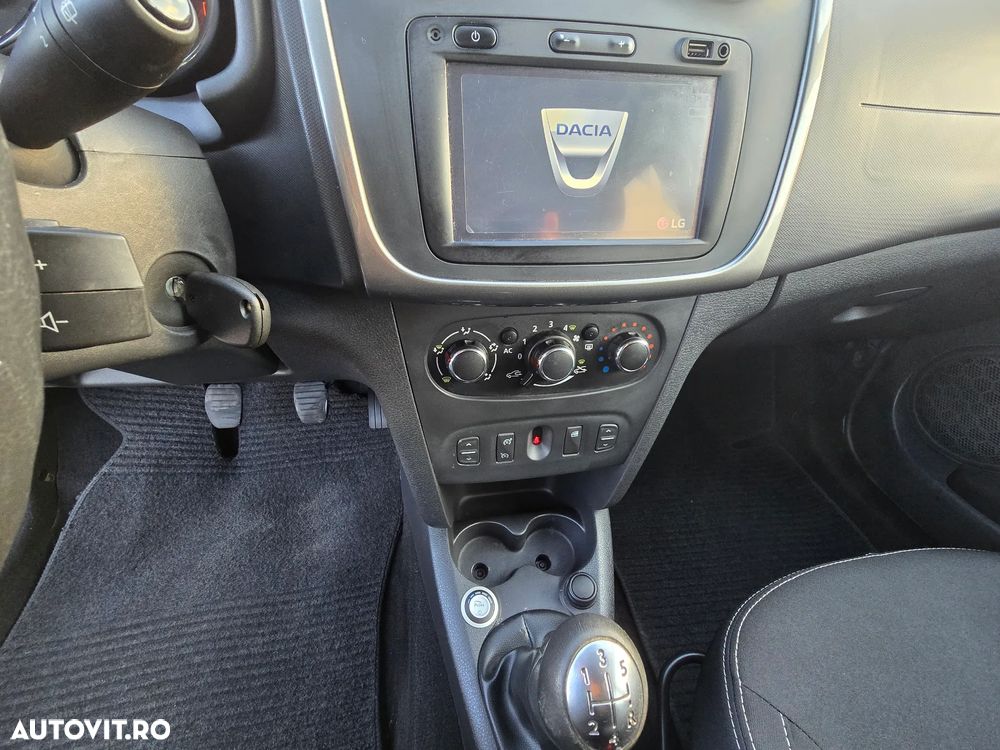 Dacia Logan 0.9 TCe 90 CP Prestige - 8