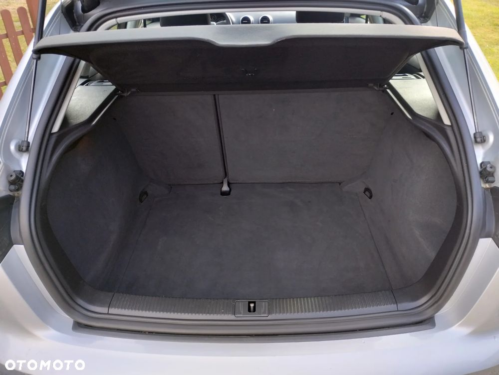 Audi A3 Sportback - 19