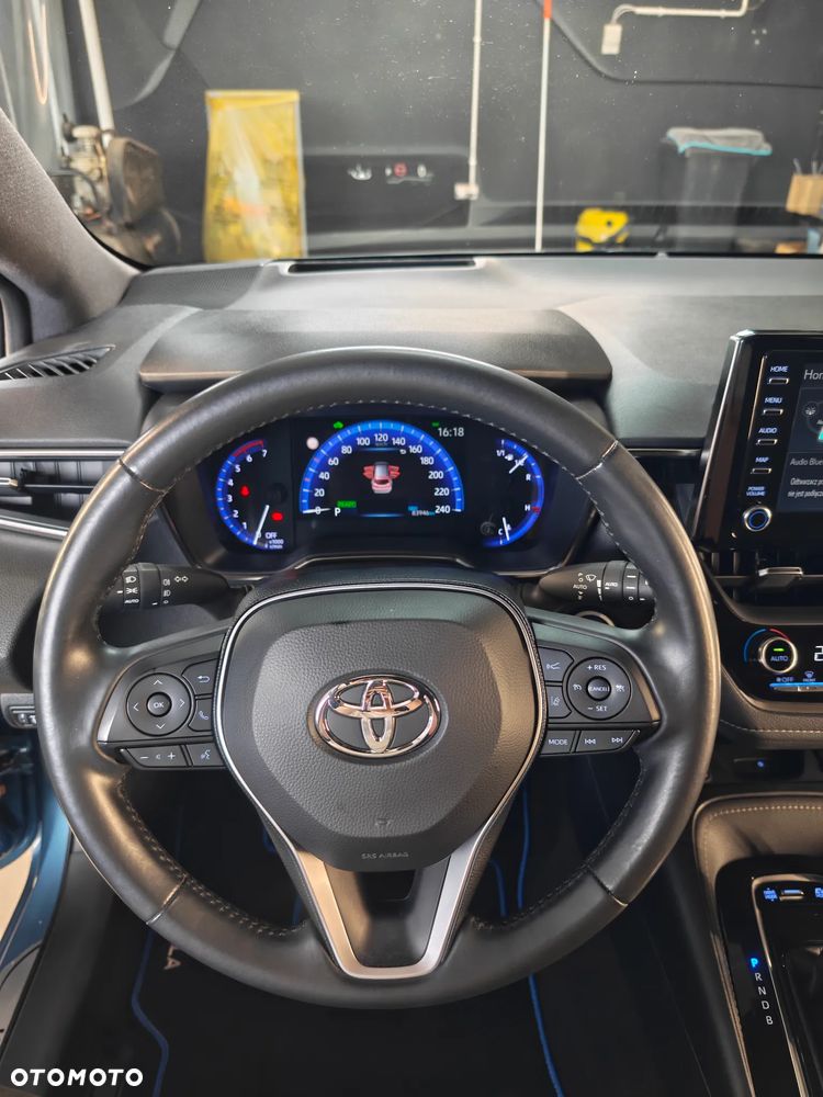 Toyota Corolla - 17