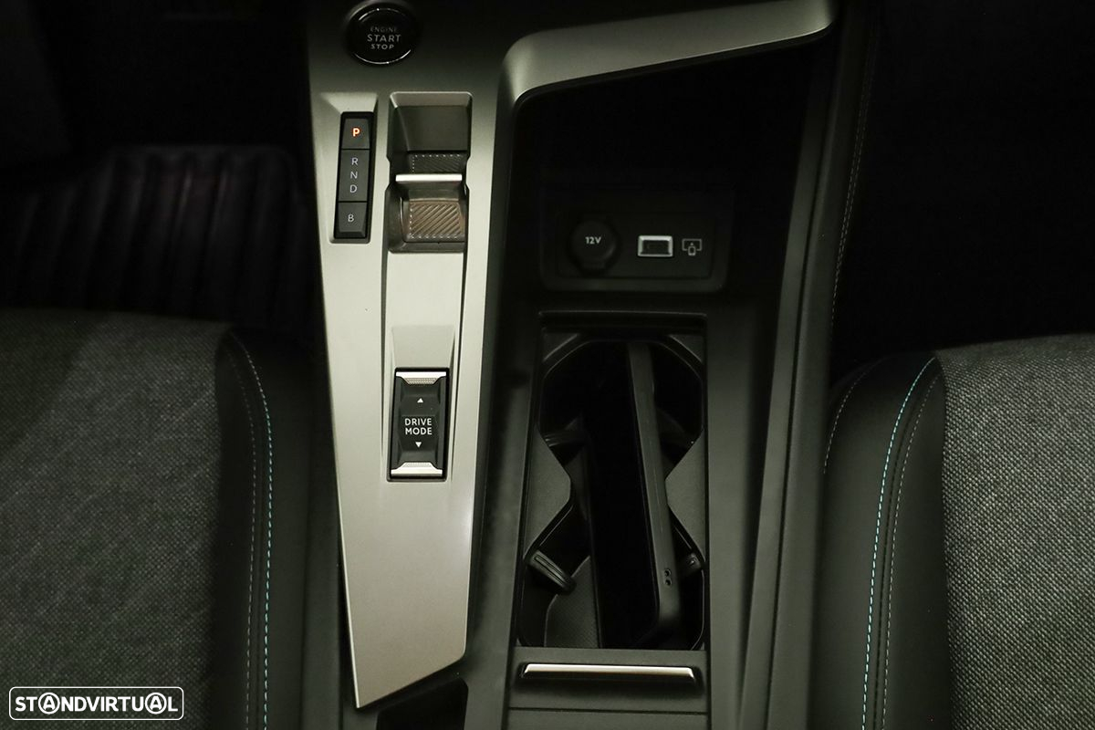 Peugeot 408 1.6 Hybrid Allure e-EAT8 - 14