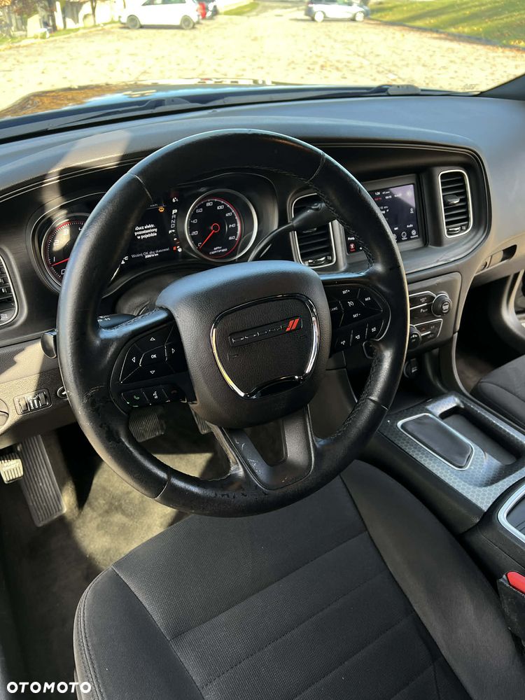 Dodge Charger 5.7 R/T - 15