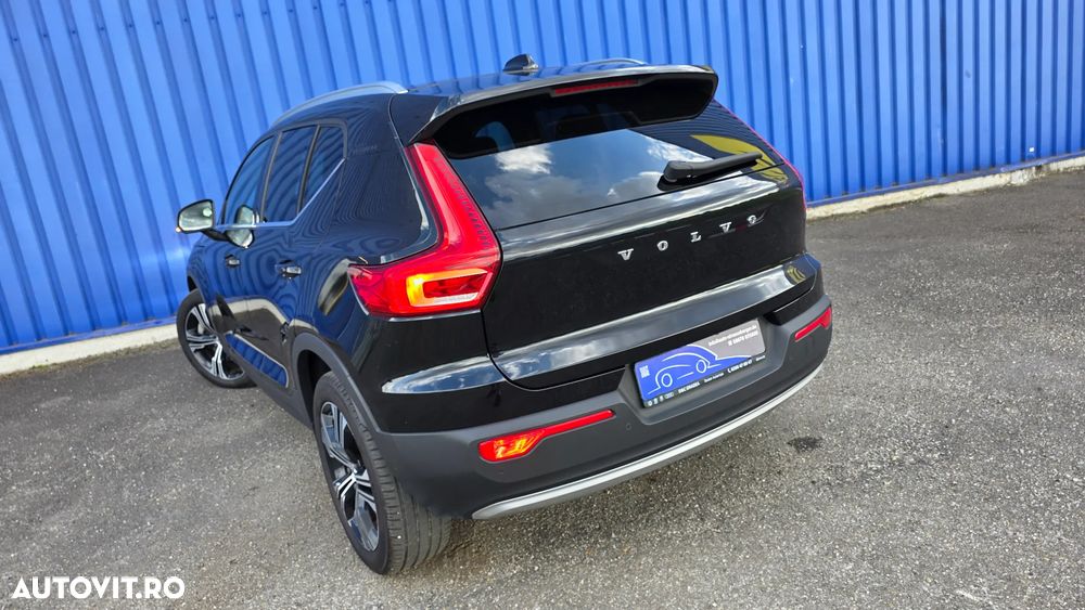 VOLVO XC40 2021 — imagine 9