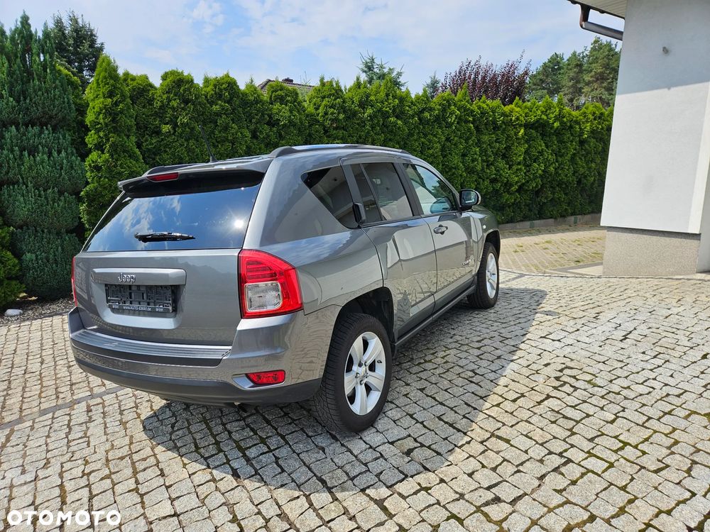 Jeep Compass 2.0I 4x2 Limited - 23