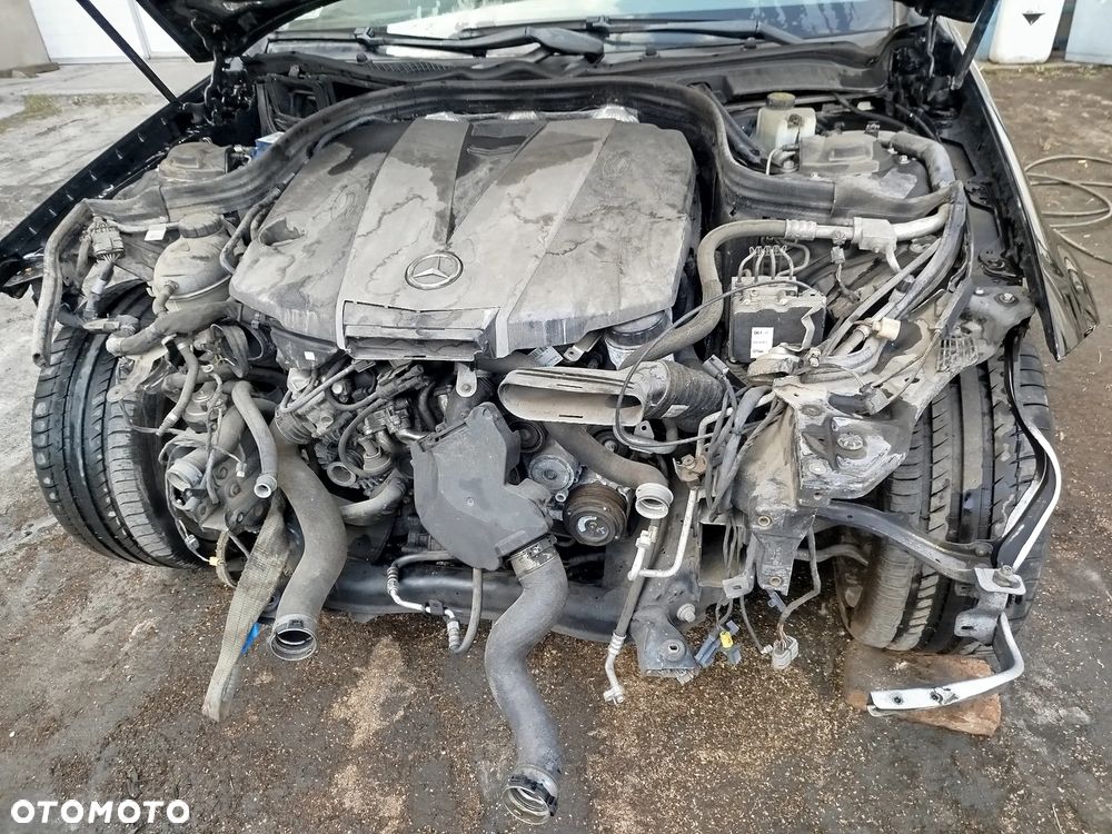 Mercedes-Benz CLS 350 CDI 4-Matic BlueEff - 8