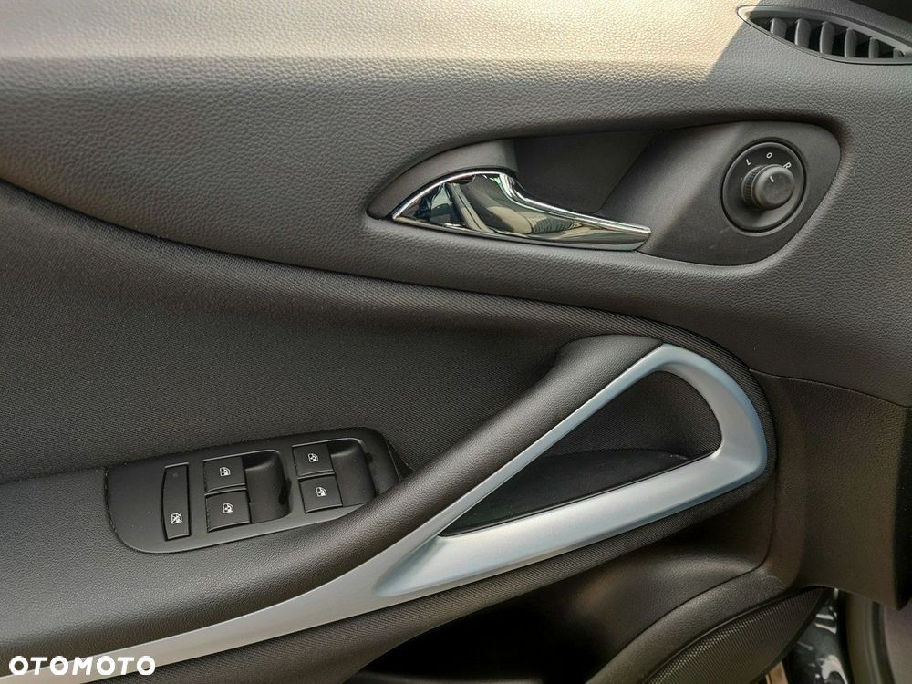 Opel Zafira 1.4 Turbo Edition - 20