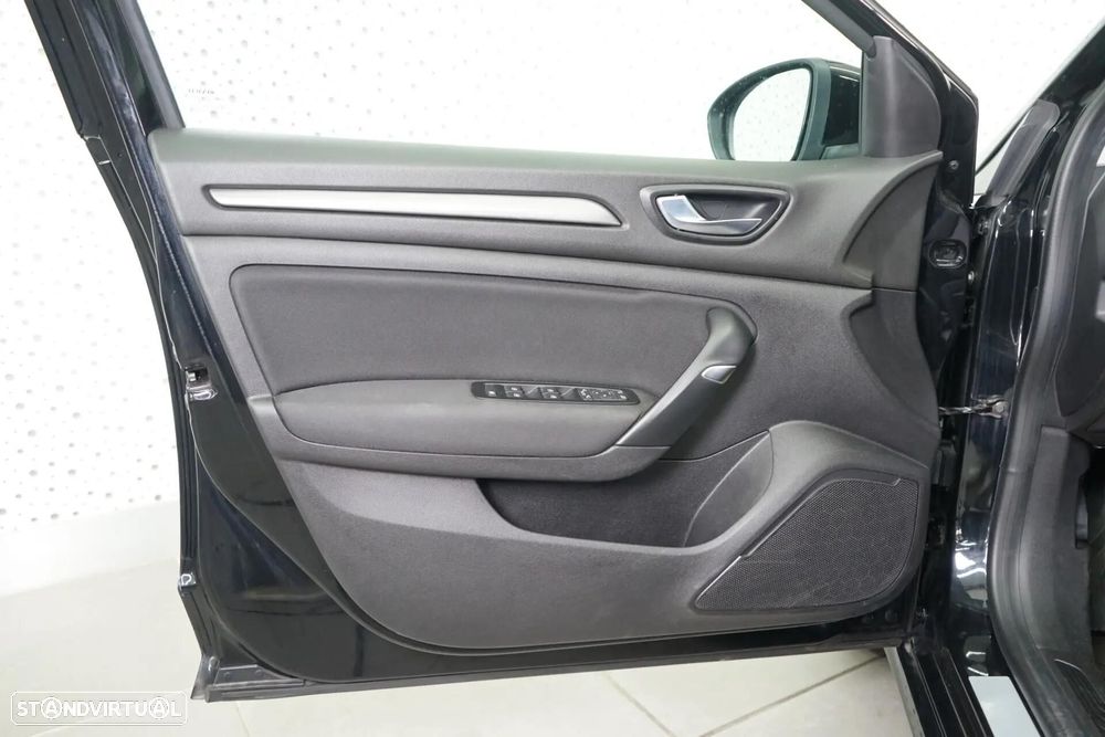 Renault Mégane Sport Tourer 1.3 TCe Limited EDC - 18