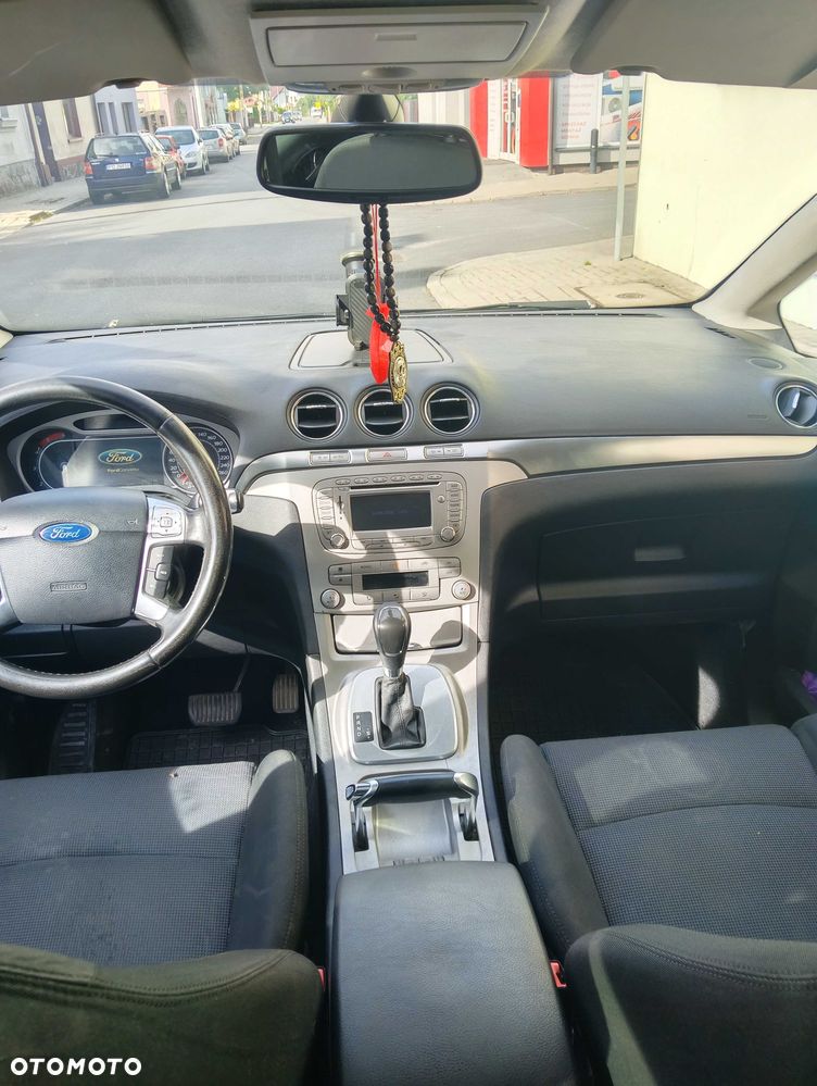 Ford C-MAX - 7