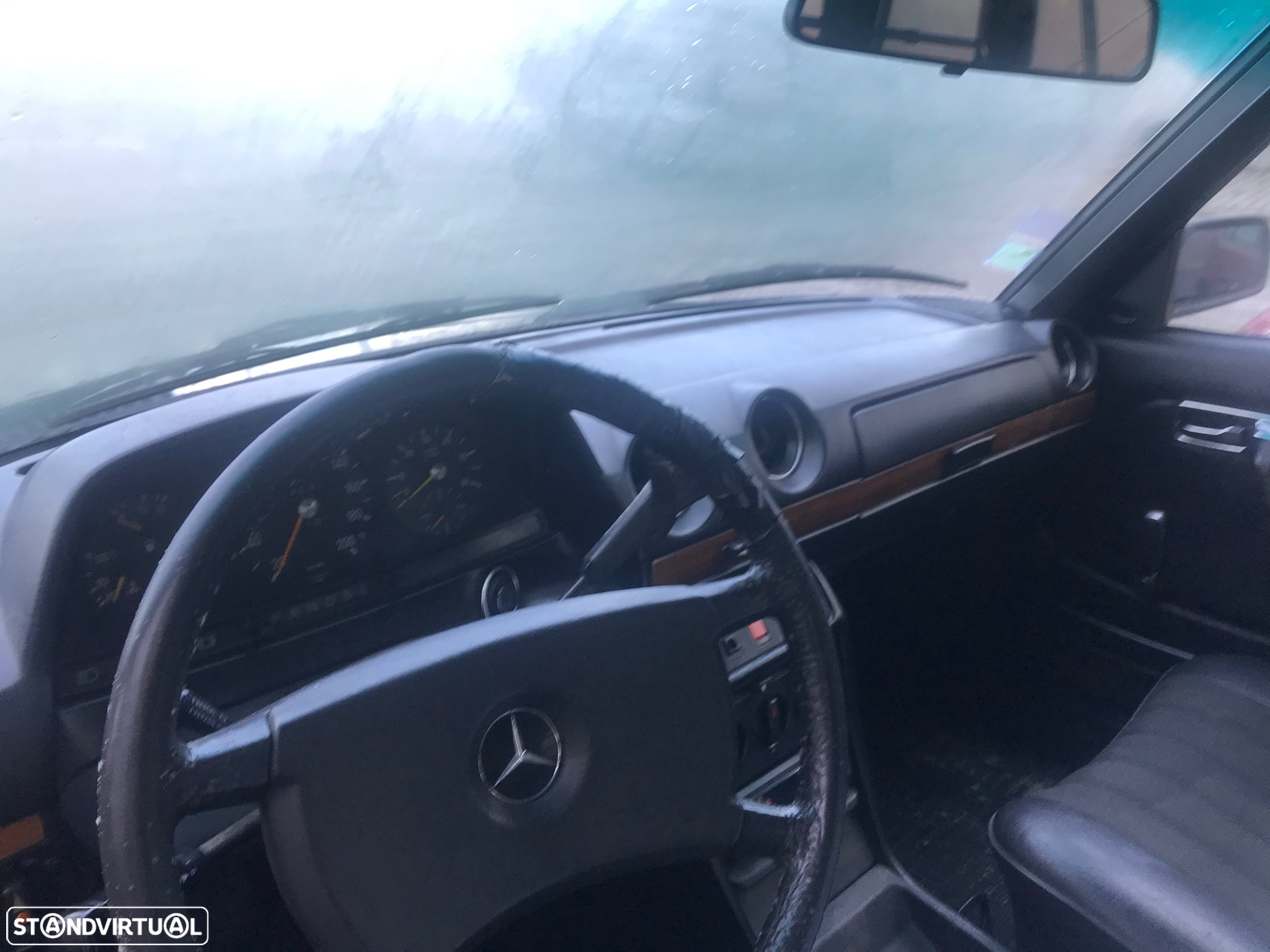 Mercedes-Benz 300 - 9