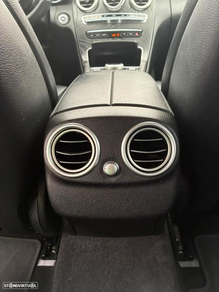 Mercedes-Benz C 300 - 34