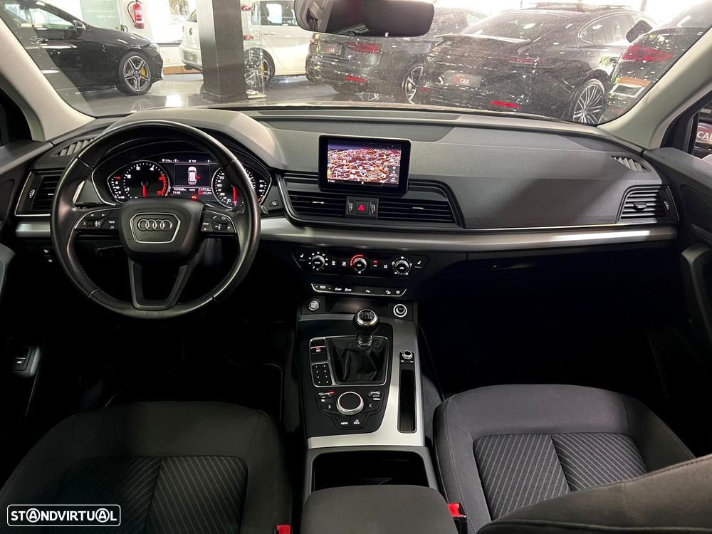 Audi Q5 2.0 TDi Business Line S-line - 9