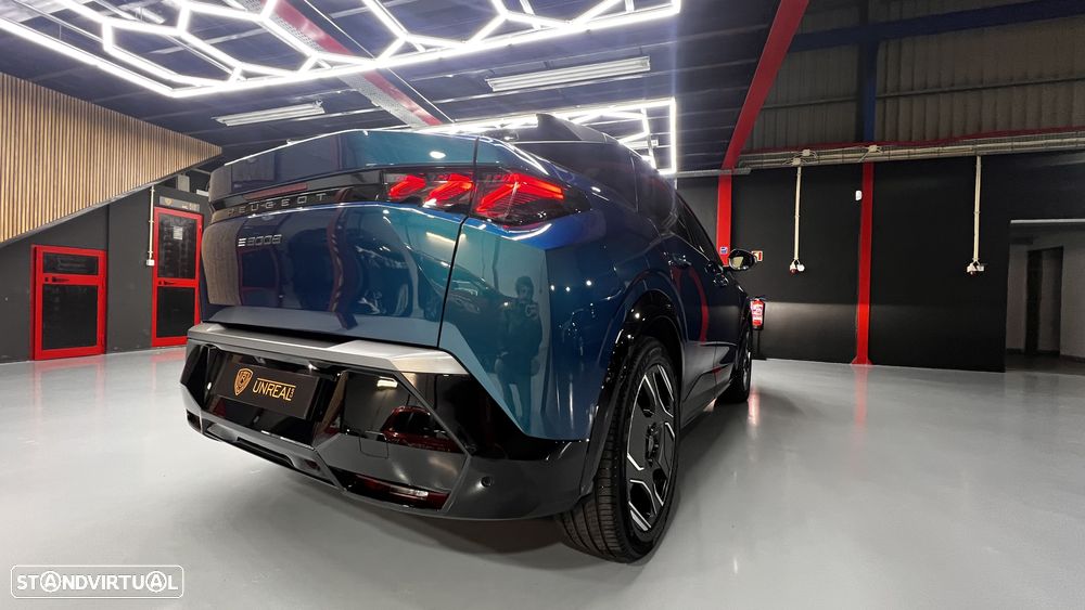 Peugeot E-3008 73 kWh GT - 19