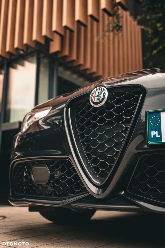 Alfa Romeo Giulia - 21