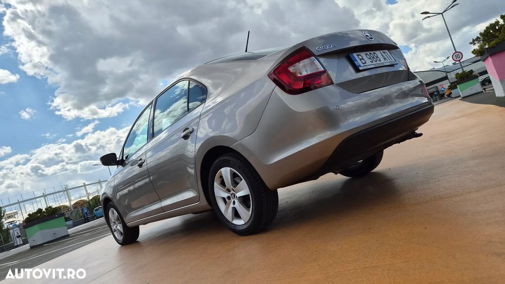 Skoda RAPID 1.0 TSI Style - 35