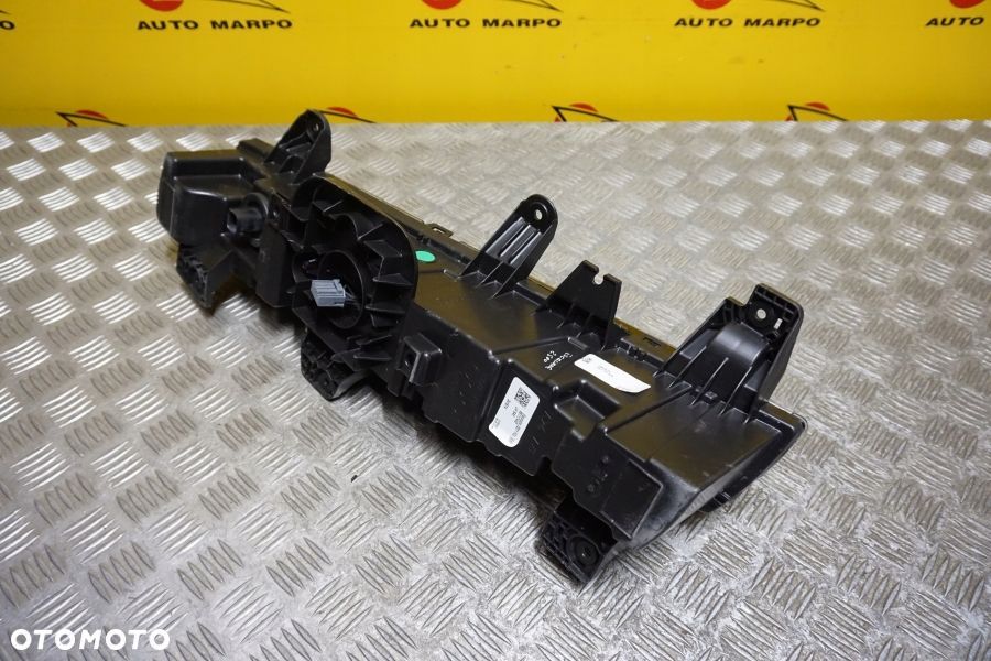 CADILLAC ESCALADE 2021- HALOGEN LAMPA LED DRL LEWA USA - 5