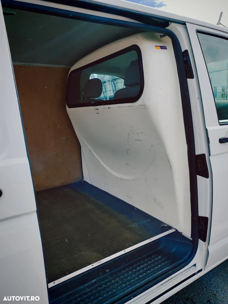 Volkswagen Transporter - 14