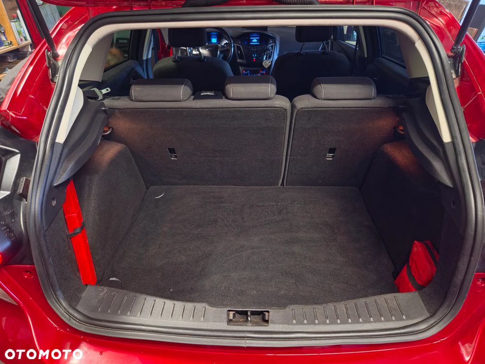 Ford Focus 1.0 EcoBoost Trend - 10