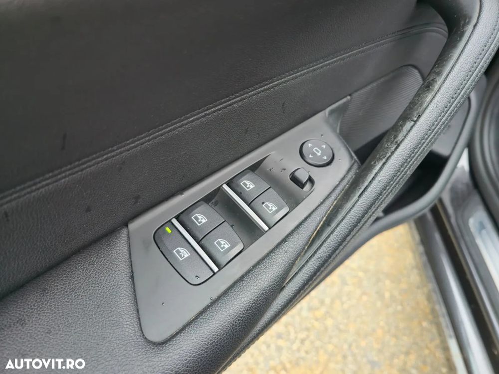 BMW Seria 5 520d AT - 14